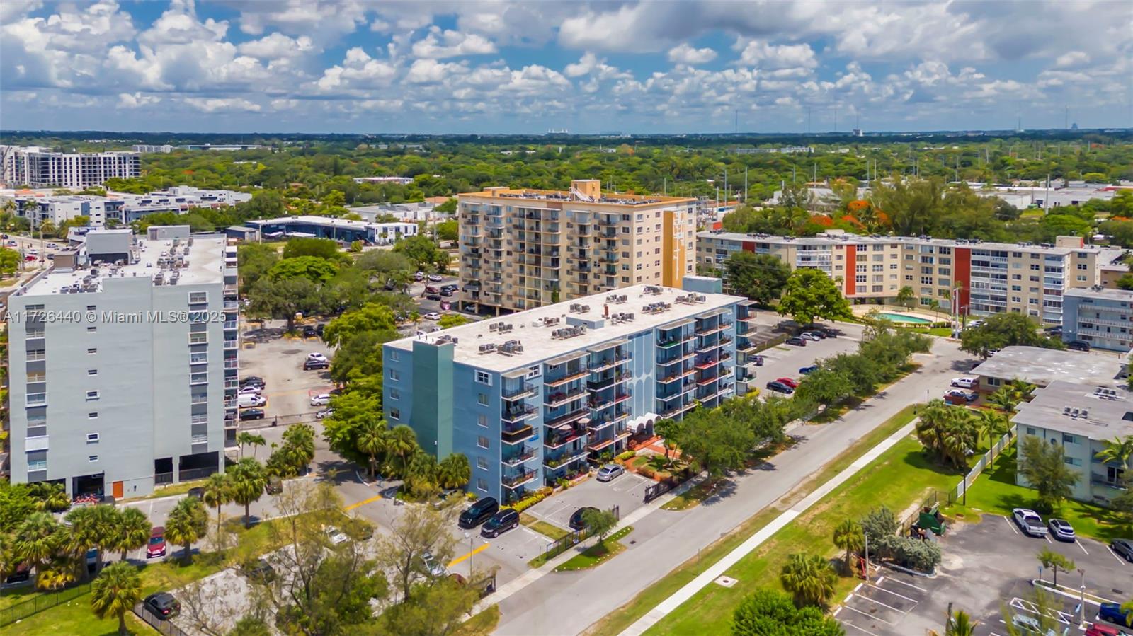 THREE HORIZONS EAST CONDO - Residential