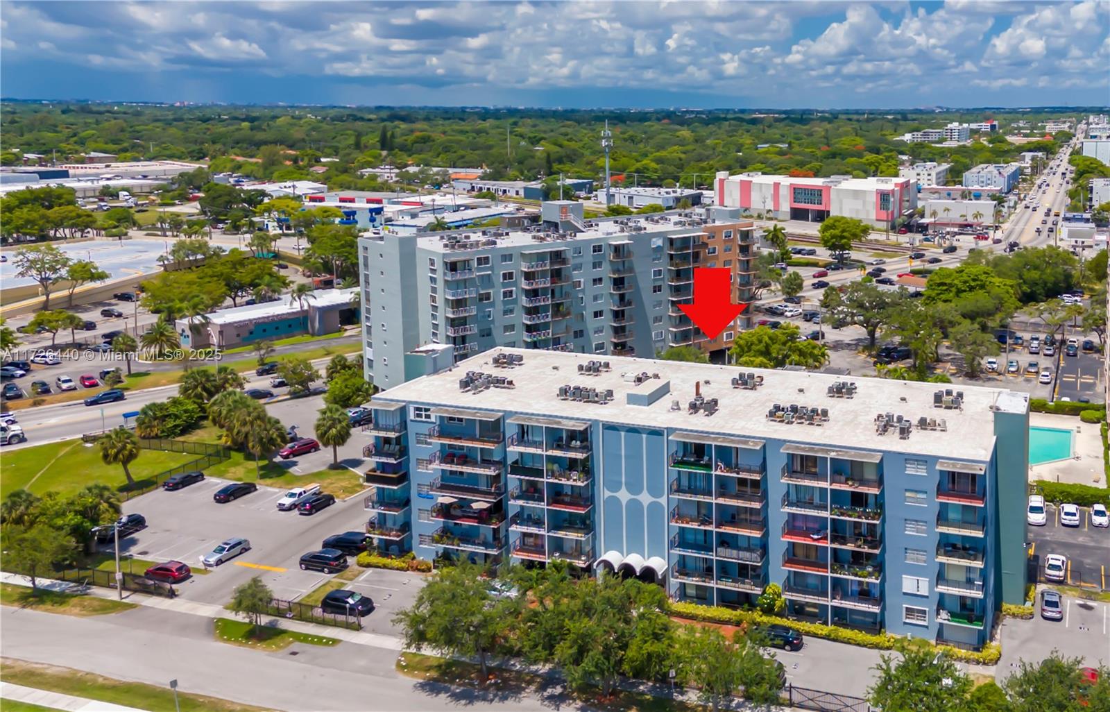 THREE HORIZONS EAST CONDO - Residential