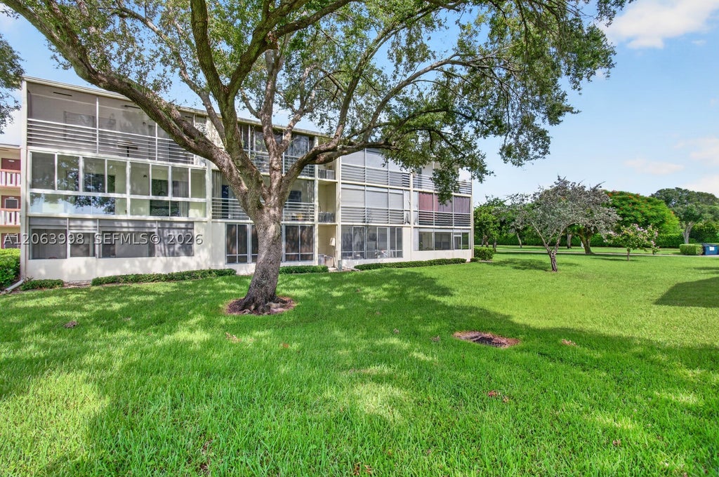 Photo of 14 Preston #A, Boca Raton, FL 33434 (MLS # A12063998)