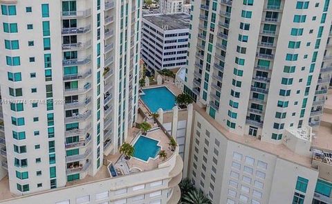 Photo of 9066 SW 73rd Ct #806, Miami, FL 33156 (MLS # A11997774)