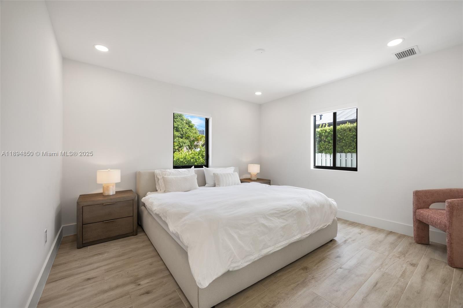 BRICKELL ESTATES - Residential Lease