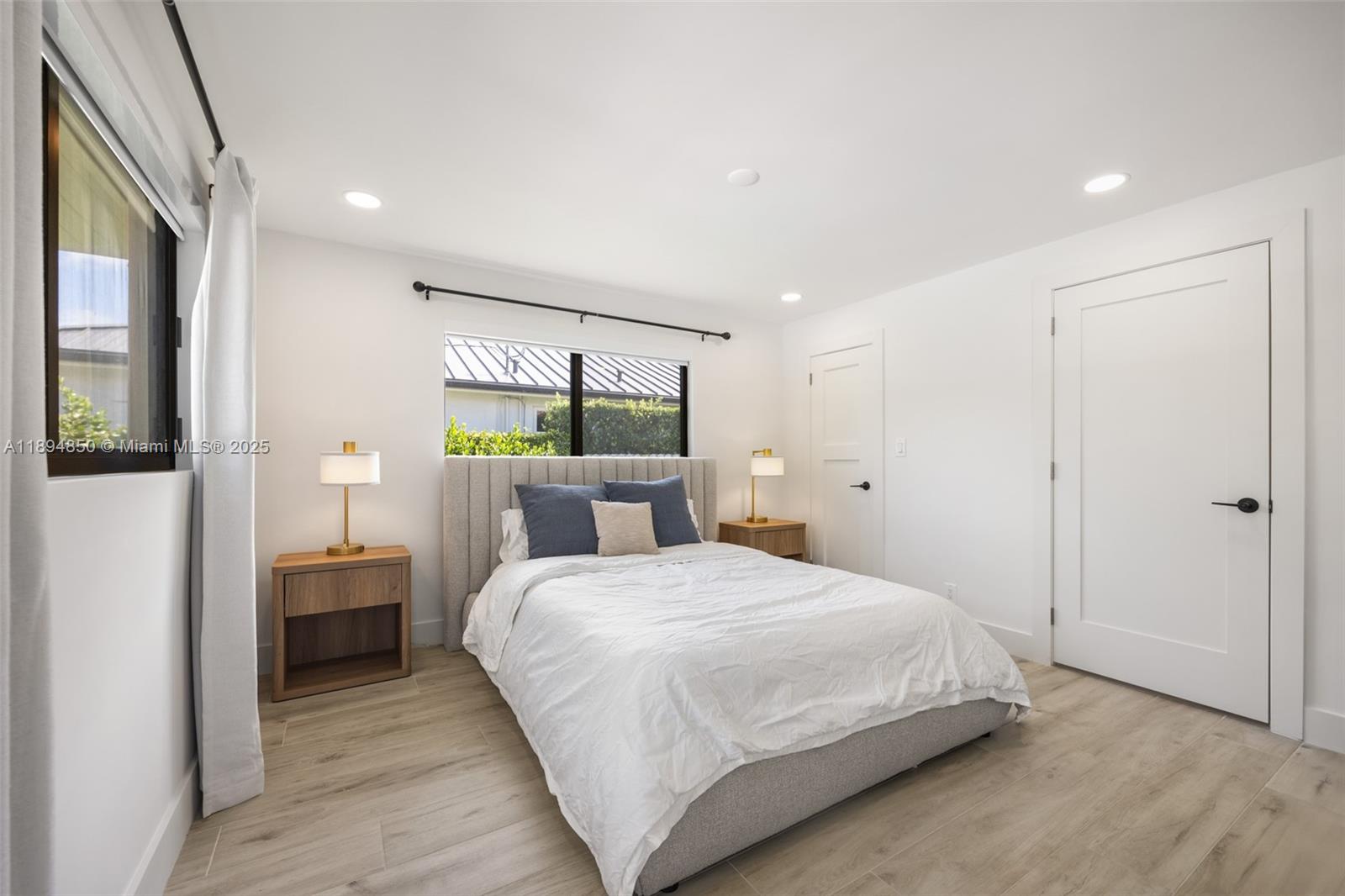 BRICKELL ESTATES - Residential Lease