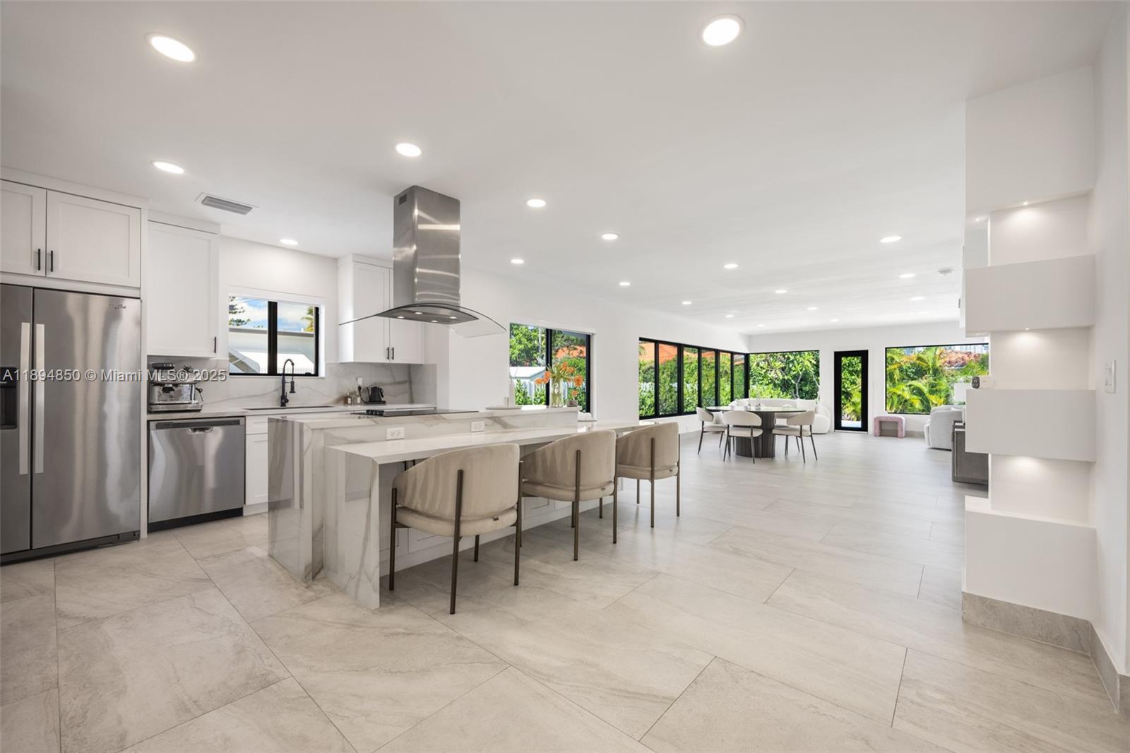 BRICKELL ESTATES - Residential Lease