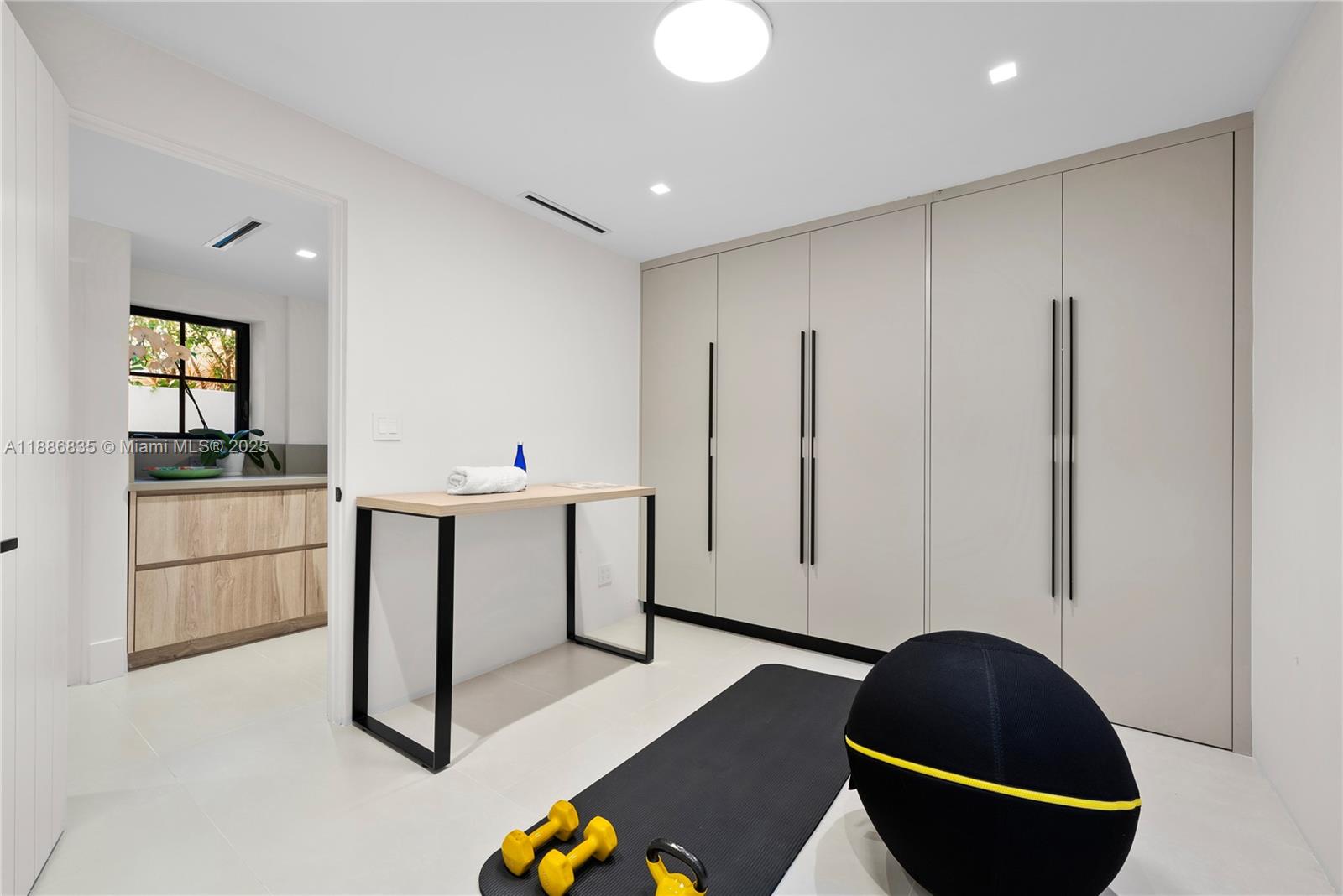 BEACH VIEW ADDN - Residential