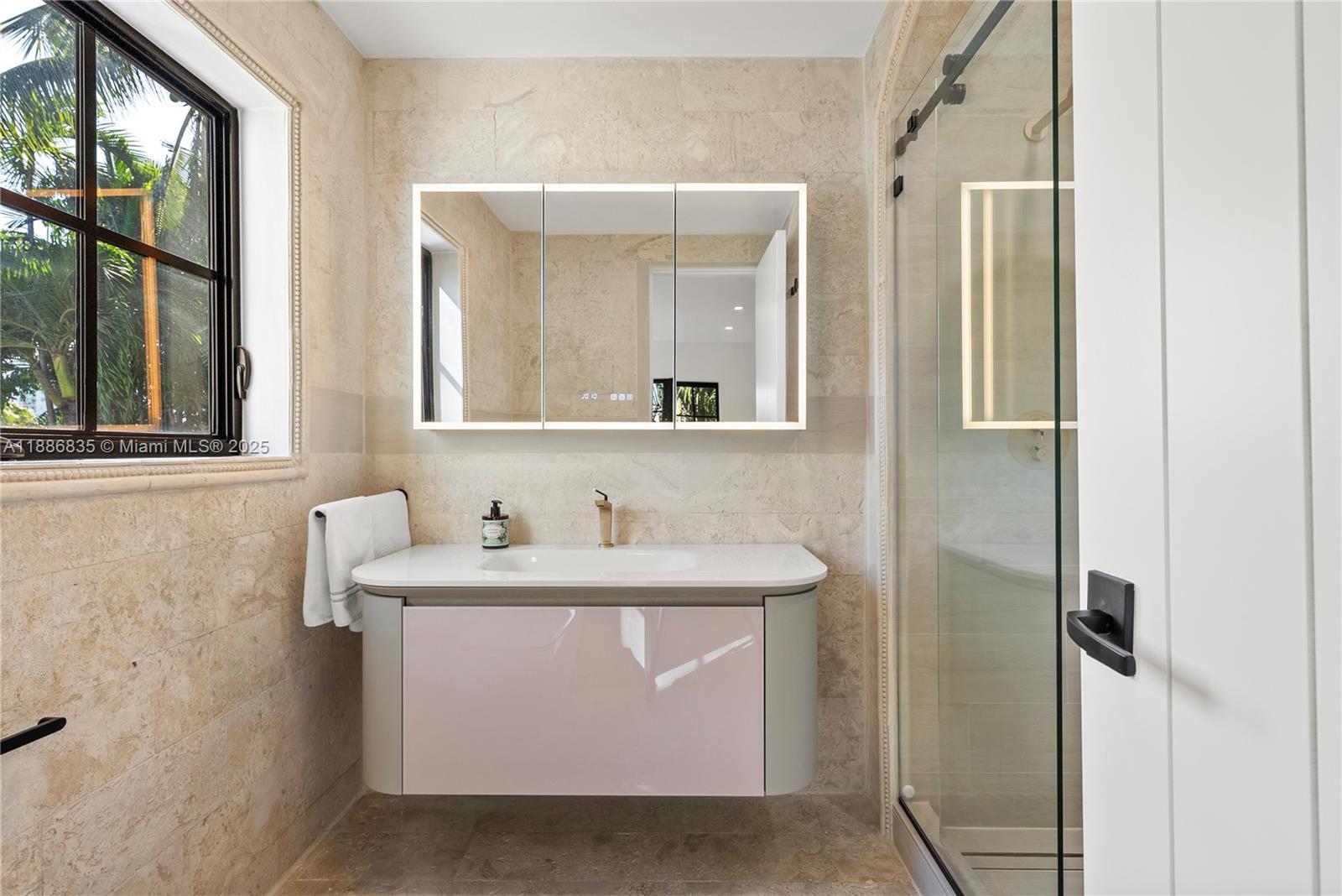 BEACH VIEW ADDN - Residential