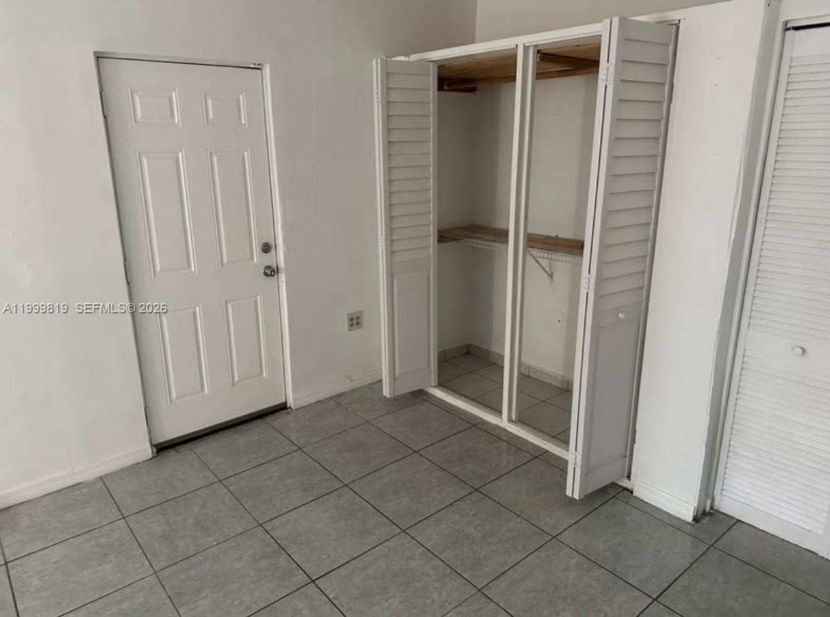 CORAL GABLES HEIGHTS - Residential