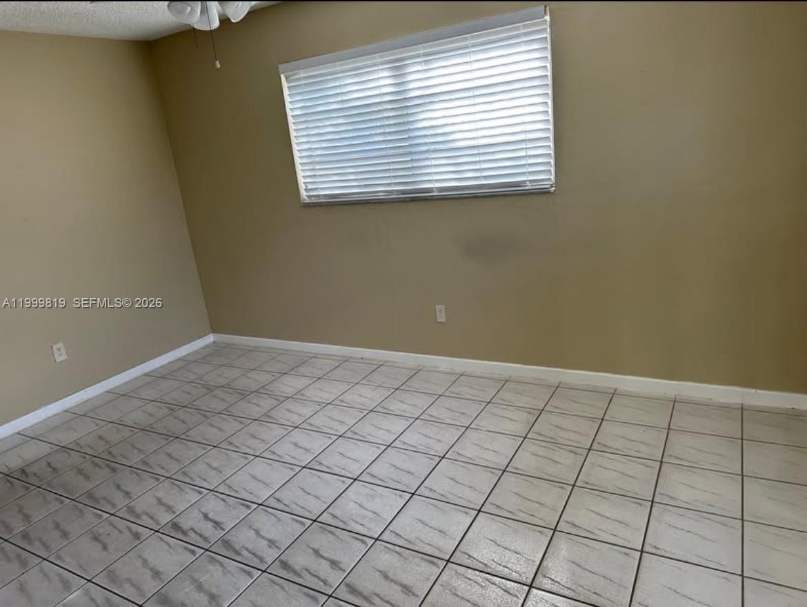 CORAL GABLES HEIGHTS - Residential