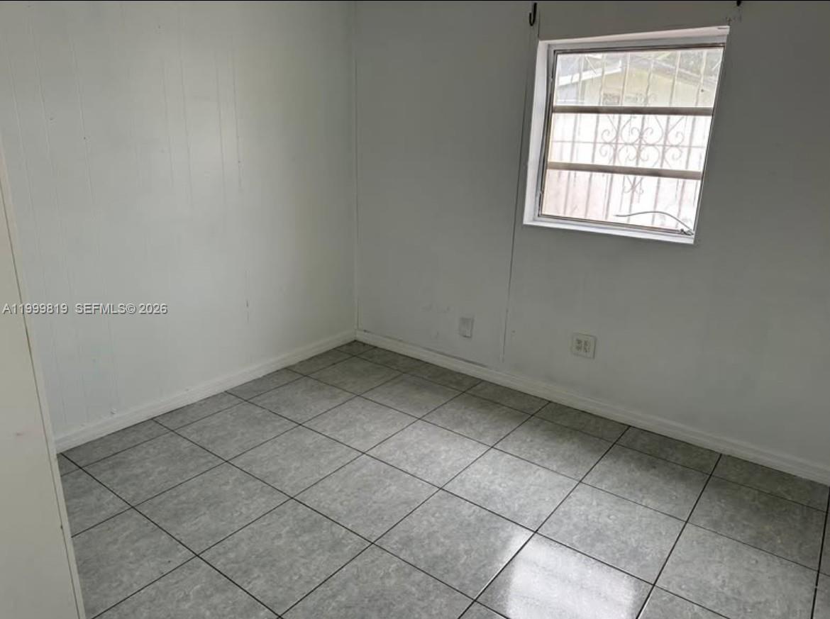 CORAL GABLES HEIGHTS - Residential