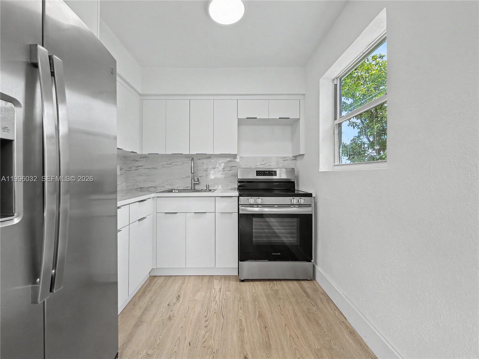 SCOTT ESTATES FIRST ADD - Residential