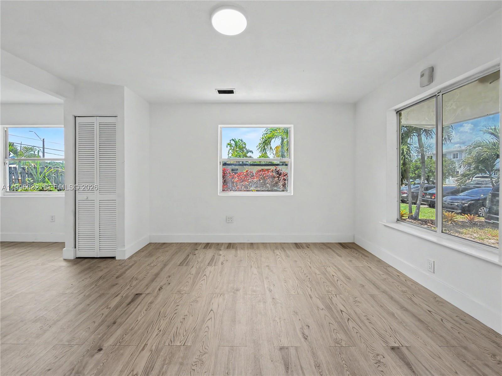 SCOTT ESTATES FIRST ADD - Residential