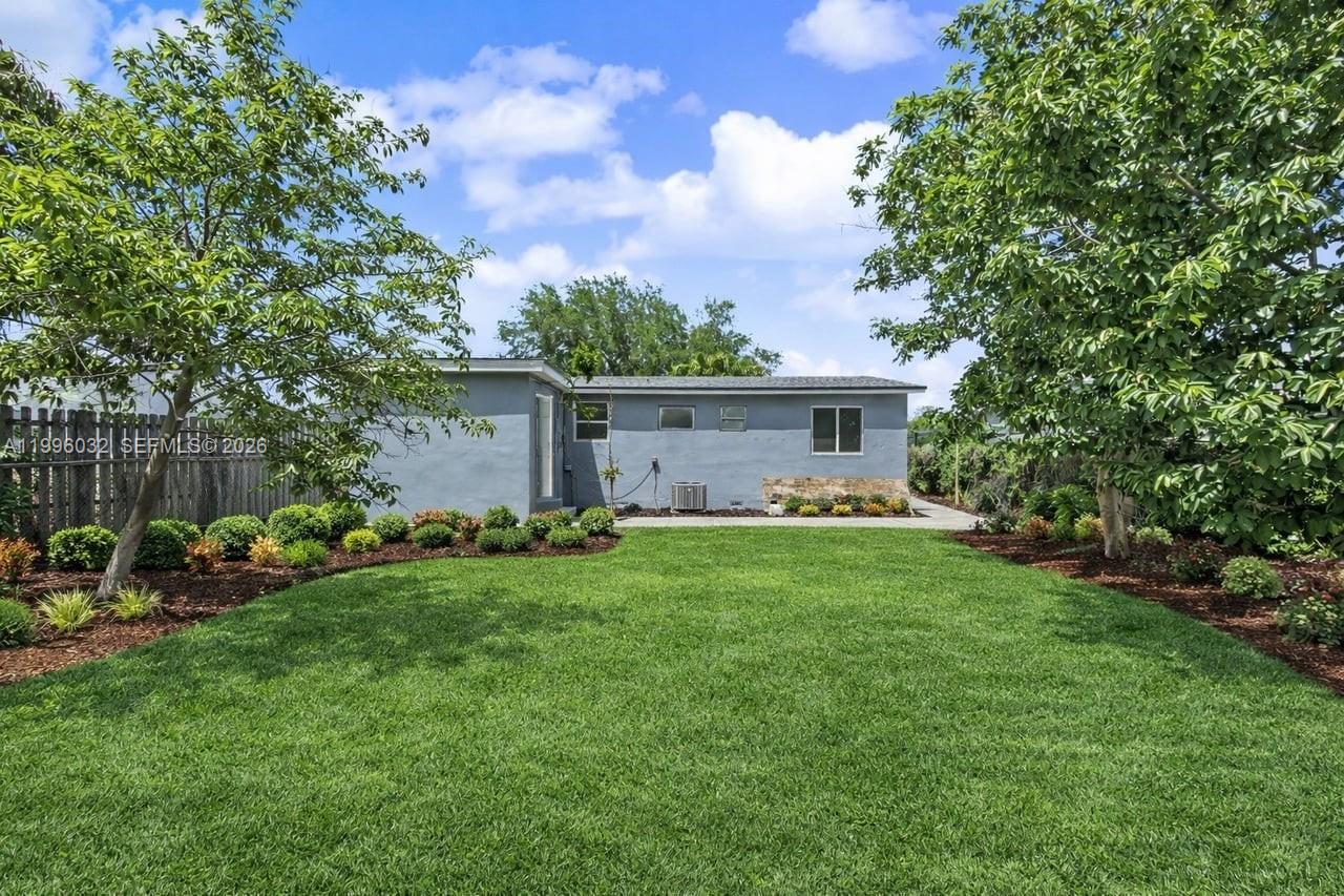 SCOTT ESTATES FIRST ADD - Residential