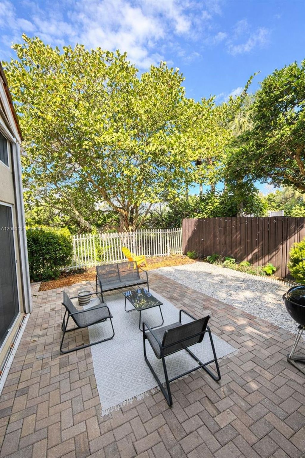 Photo of 1125 Butternut Ln, Hollywood, FL 33019 (MLS # A12001121)