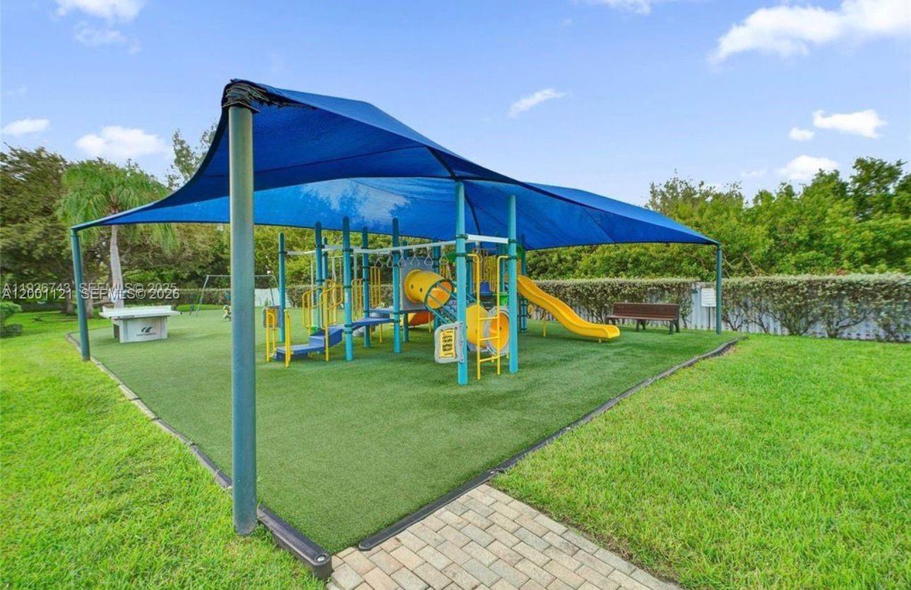 WEST LAKE VILLAGE PLAT - Residential