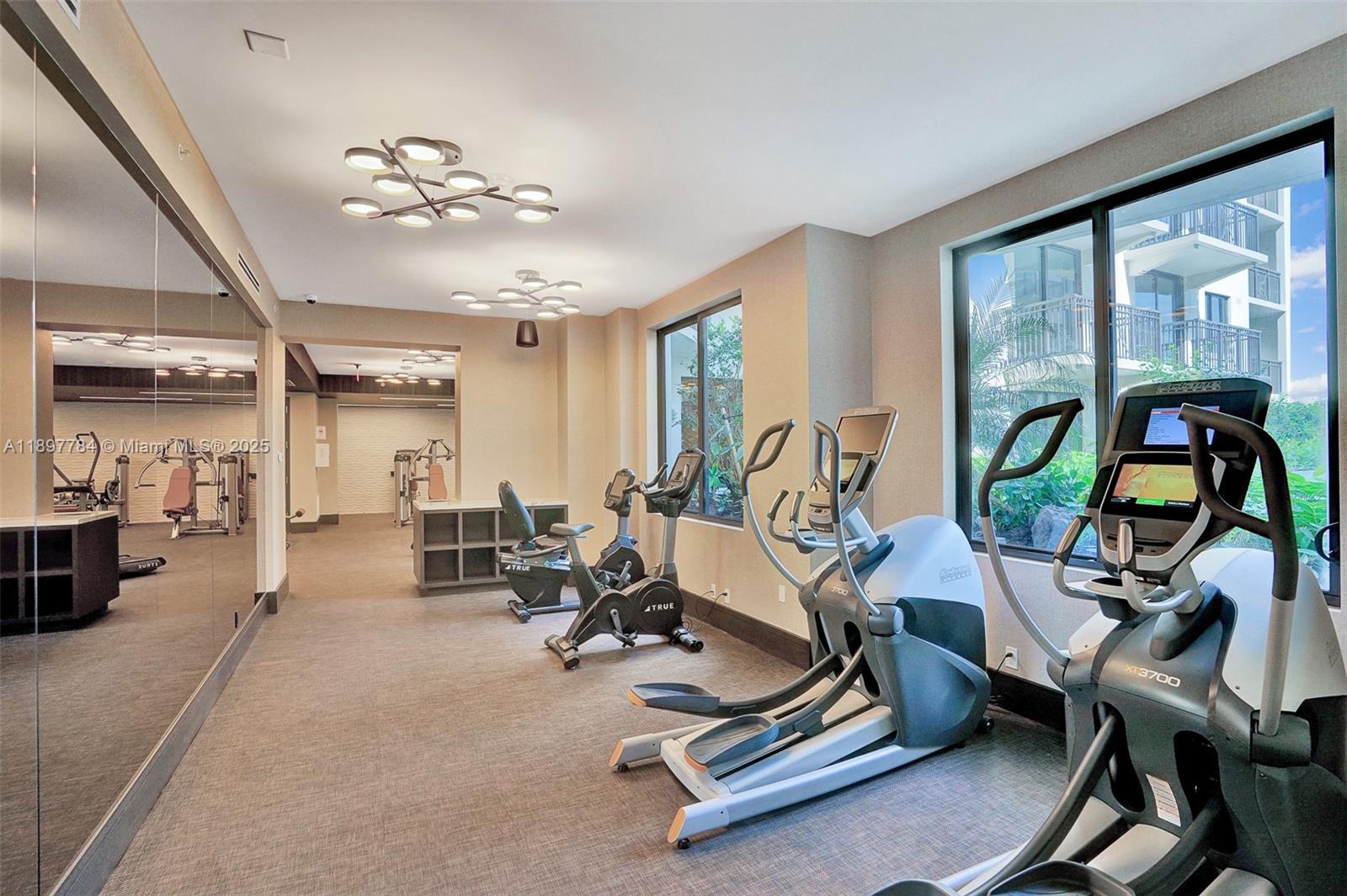 MERRICK MANOR - Residential Lease