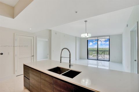 301 Altara Ave 831 Coral Gables FL 33146