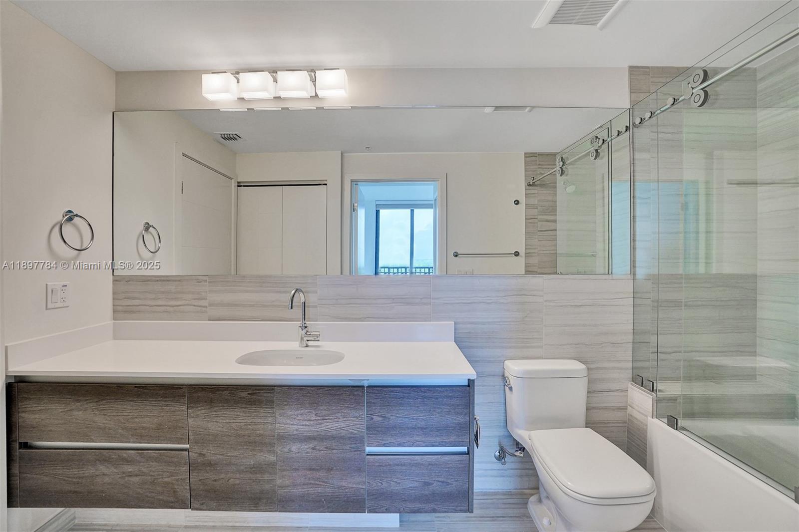 MERRICK MANOR - Residential Lease