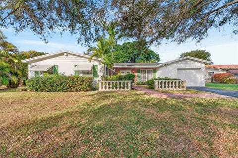 9940 SW 97th Ct Miami FL 33176