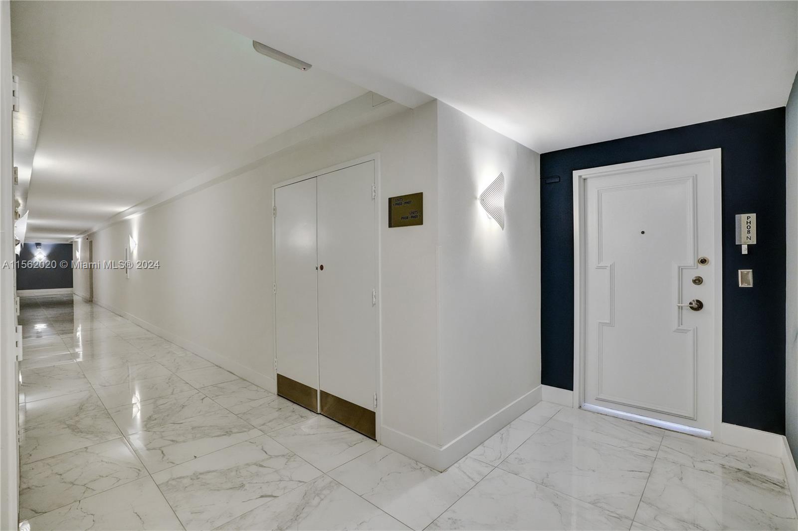 AQUARIUS CONDO - Residential