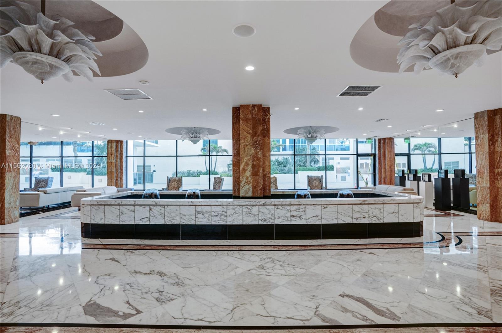 AQUARIUS CONDO - Residential