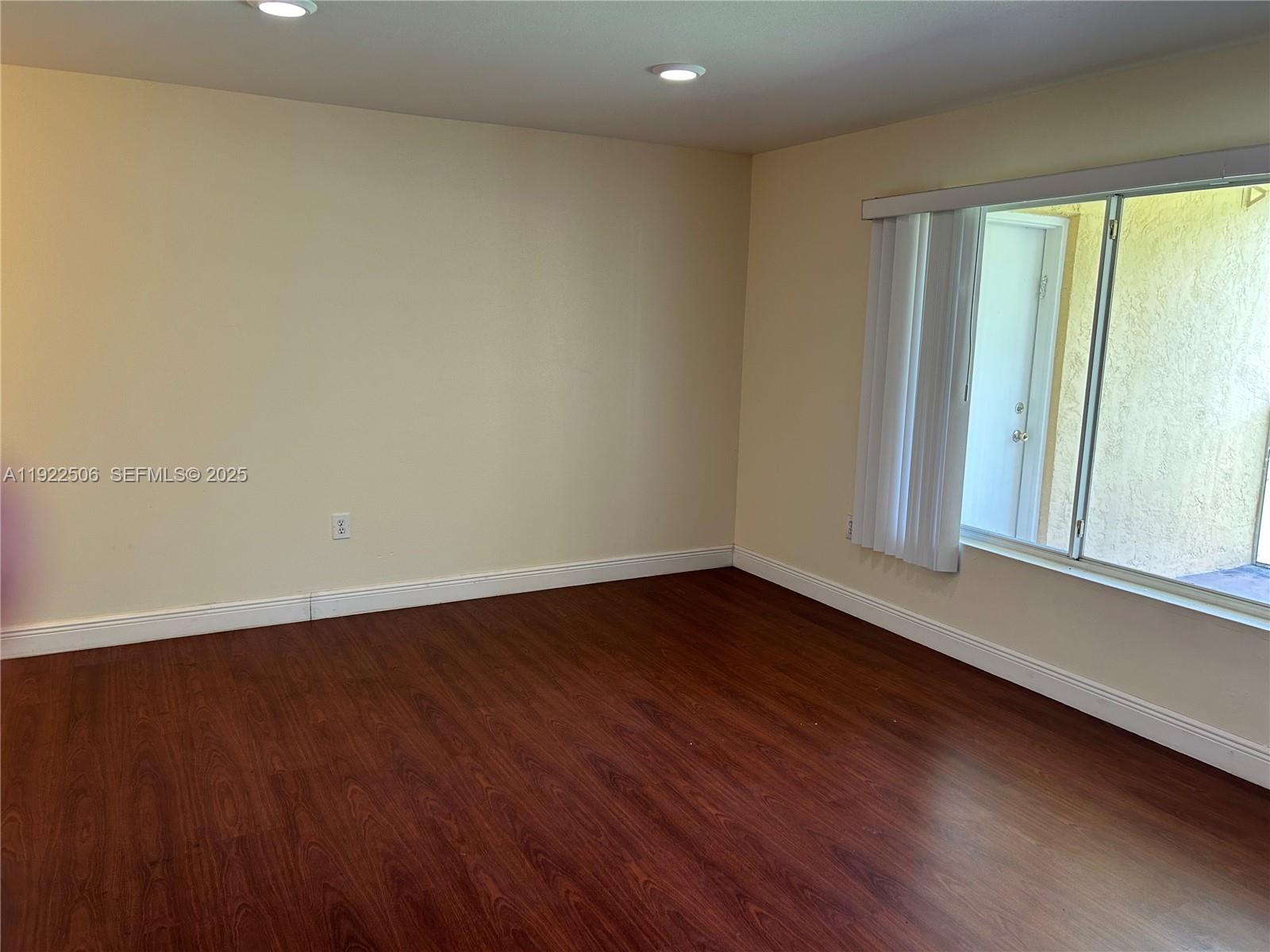 SAILBOAT POINTE CONDO - Residential Lease