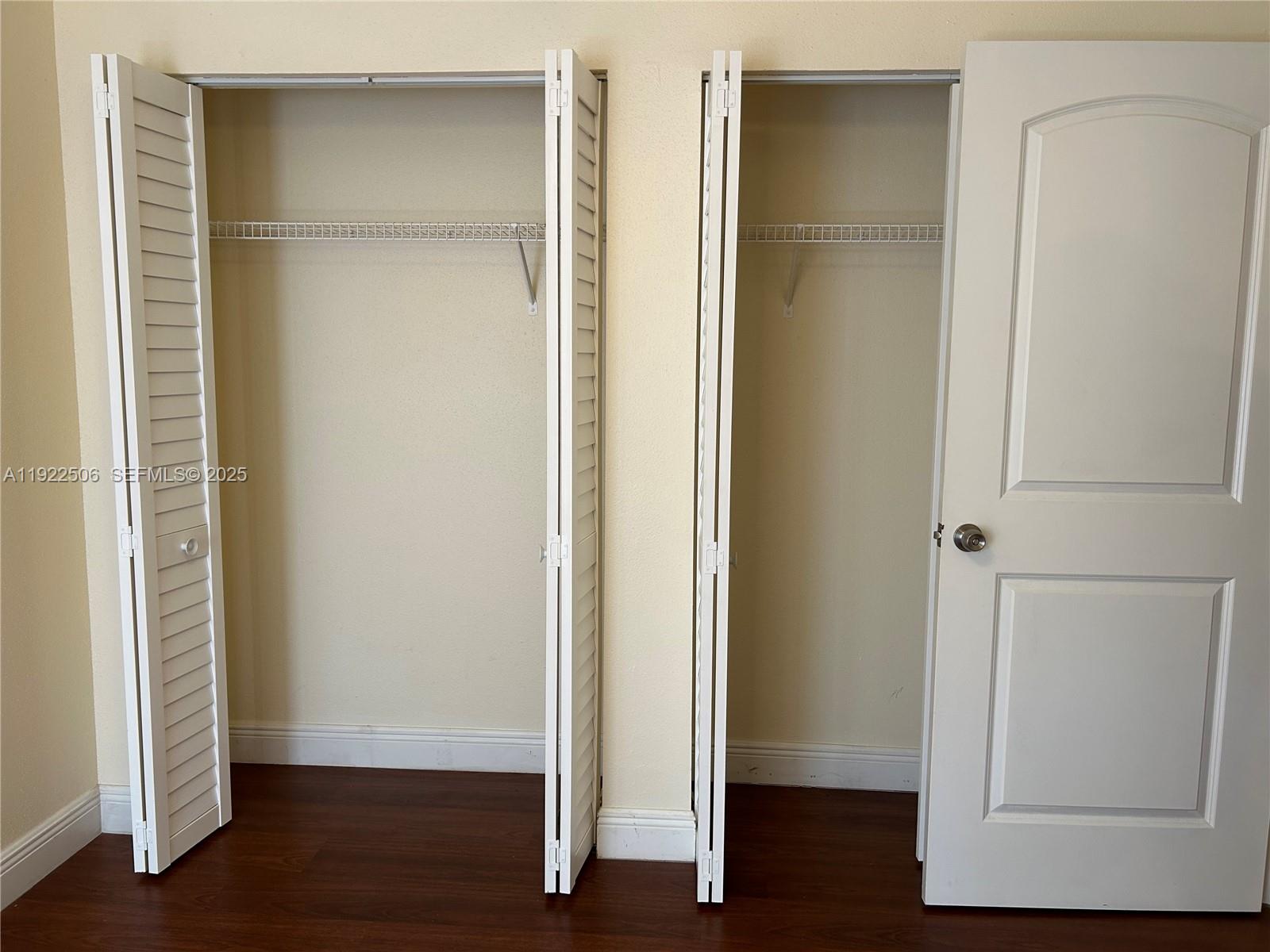 SAILBOAT POINTE CONDO - Residential Lease