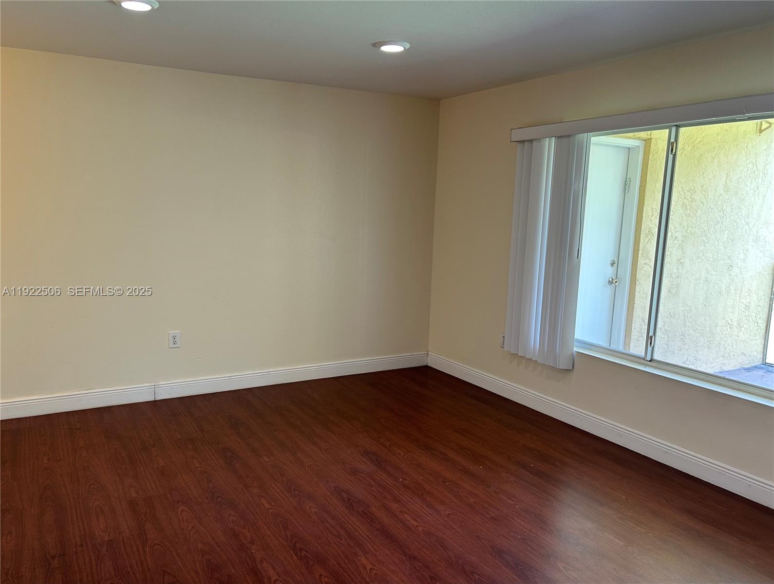 SAILBOAT POINTE CONDO - Residential Lease