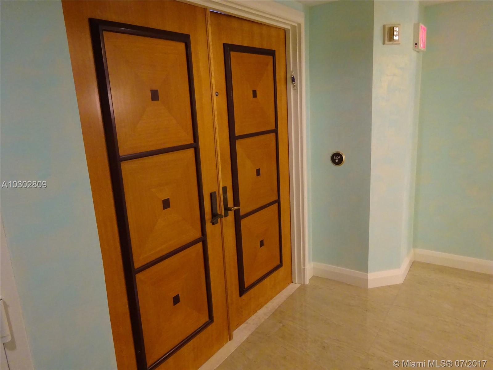 THE PINNACLE CONDO - Residential Lease