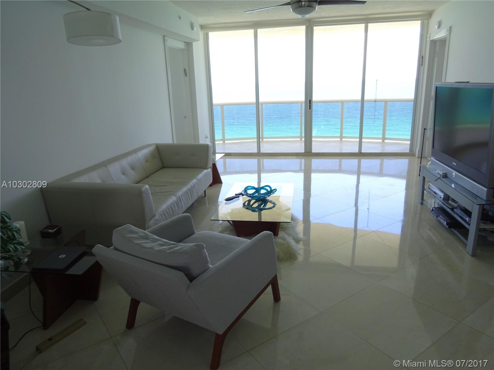 THE PINNACLE CONDO - Residential Lease