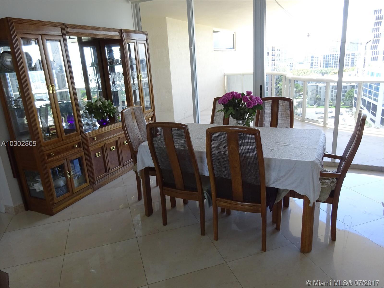 THE PINNACLE CONDO - Residential Lease