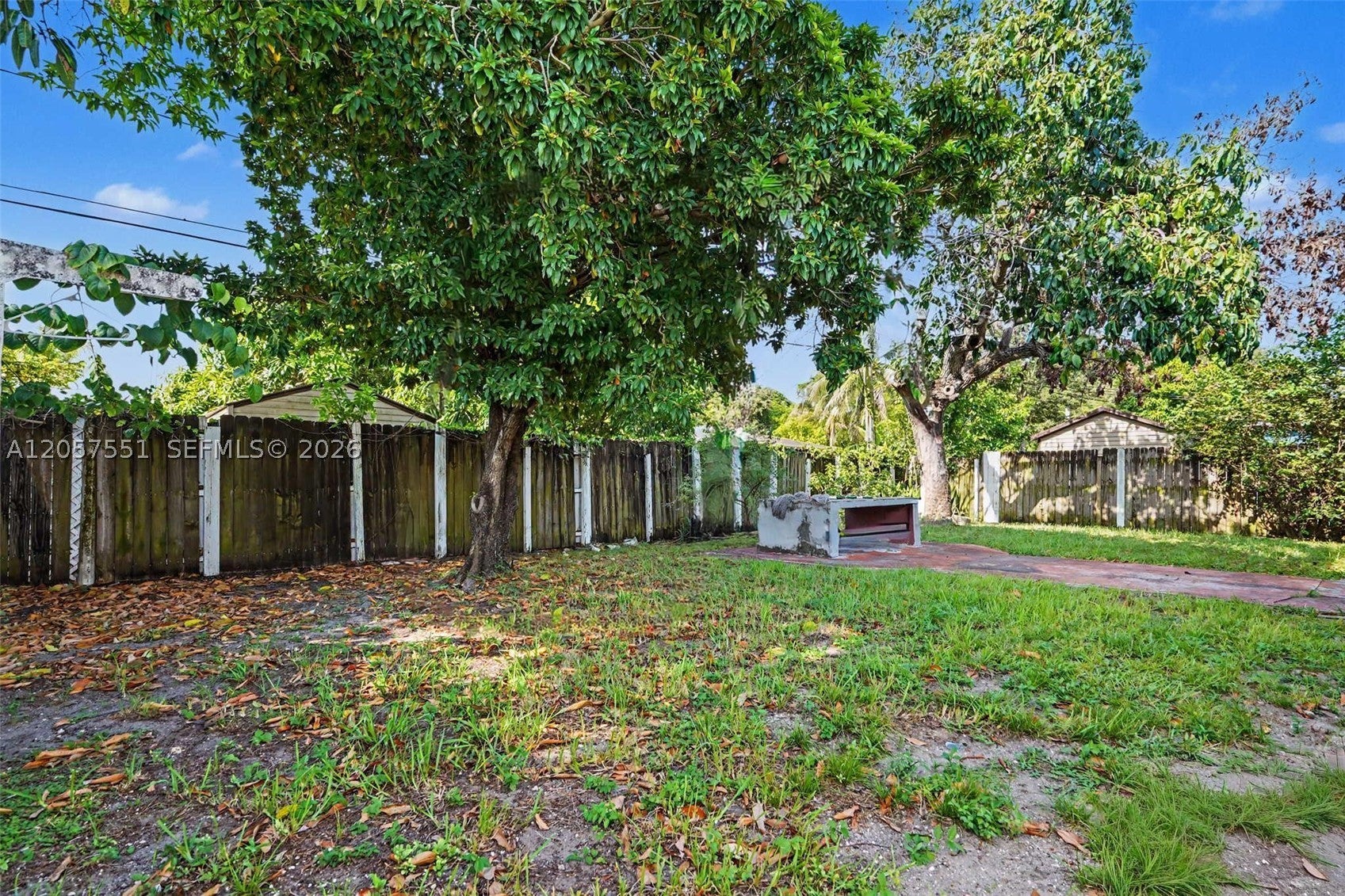 281 NE 169th St, North Miami Beach FL 33162