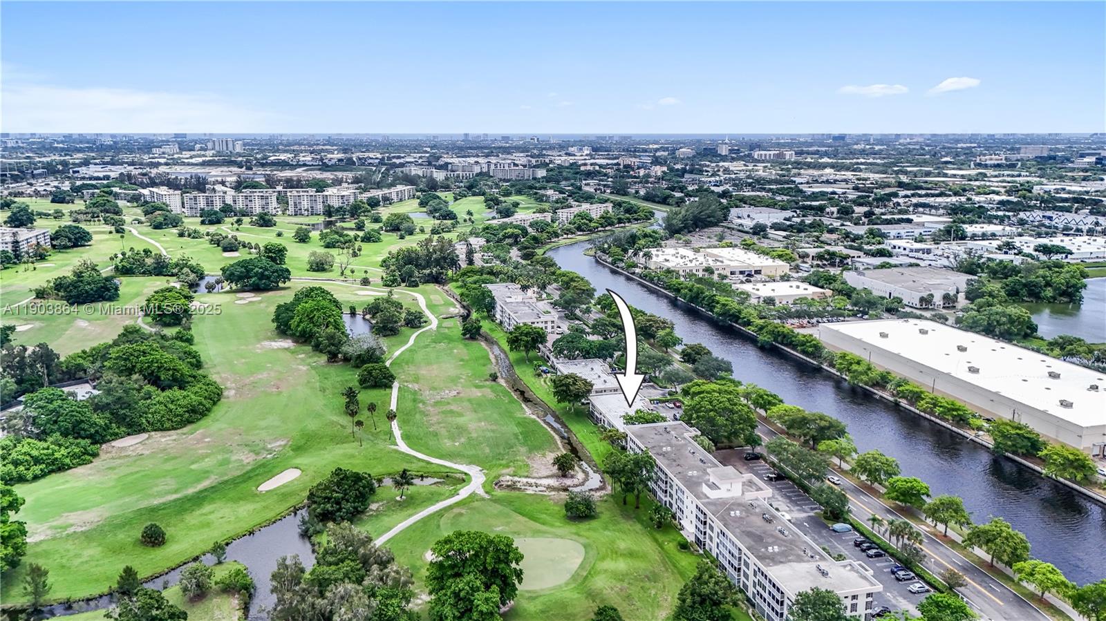 NO 5 PALM-AIRE COUNTRY CL - Residential