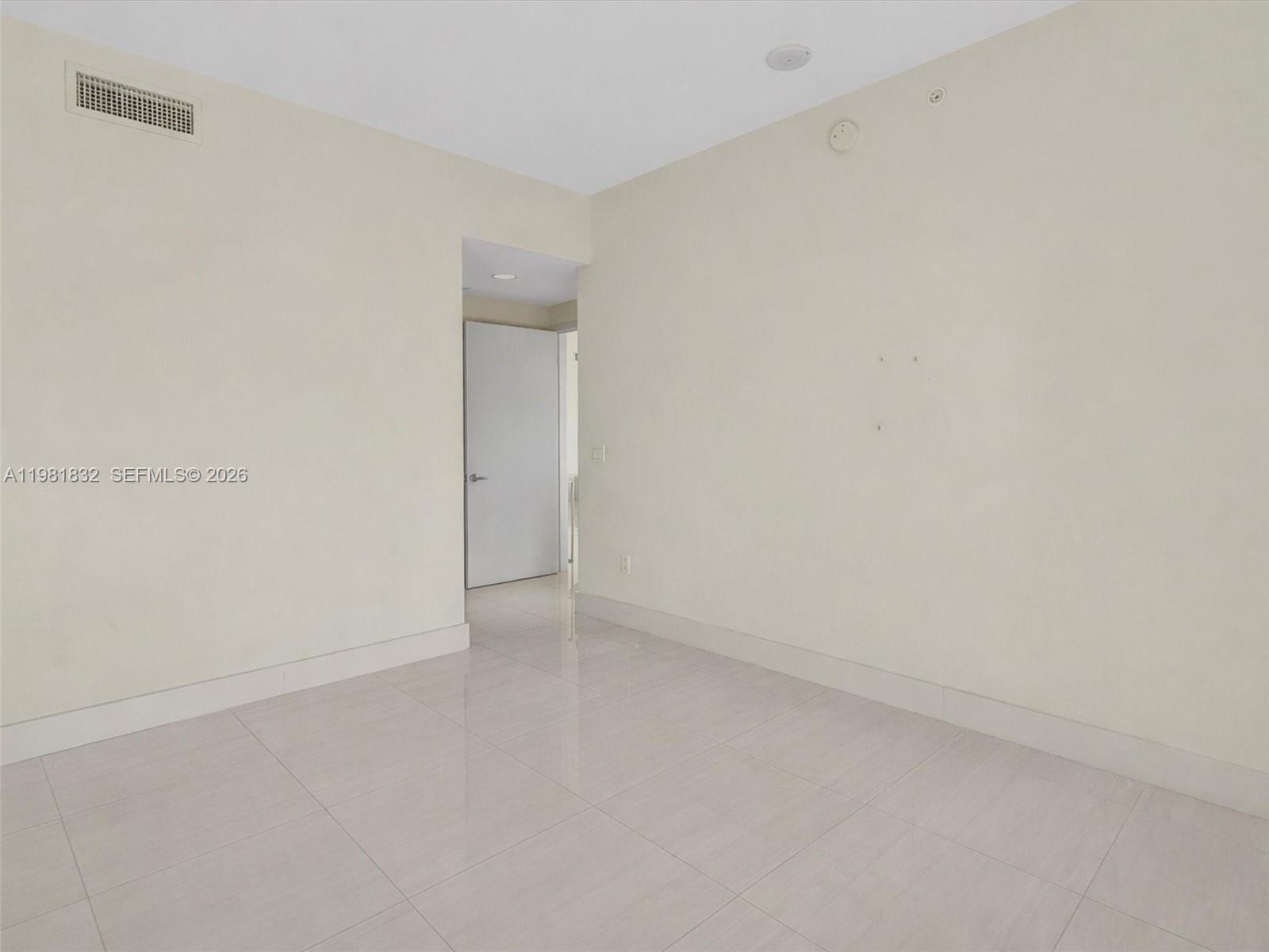 MARINA PALMS RESIDENCES N - Residential Lease