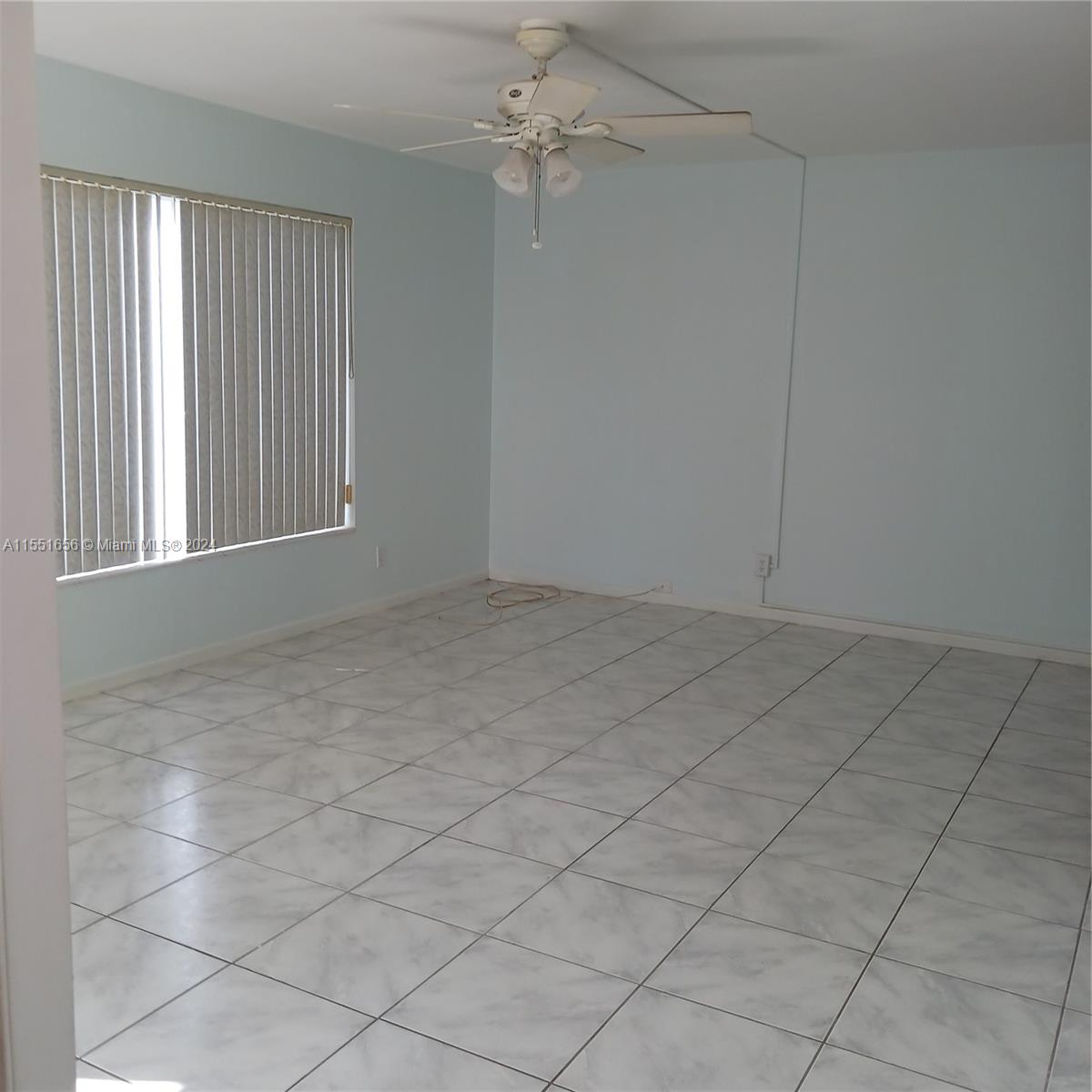 HIGH POINT WEST CONDO - Residential