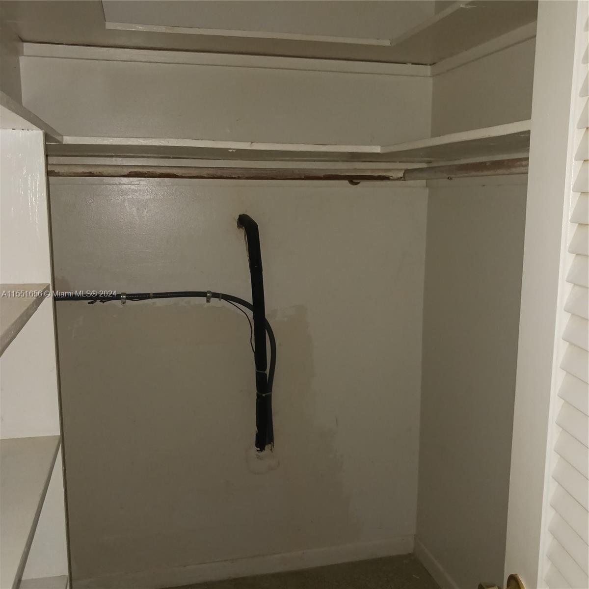 HIGH POINT WEST CONDO - Residential