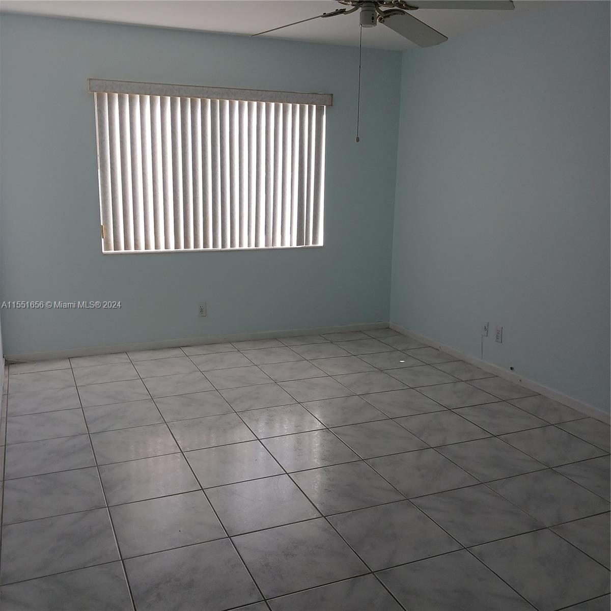 HIGH POINT WEST CONDO - Residential