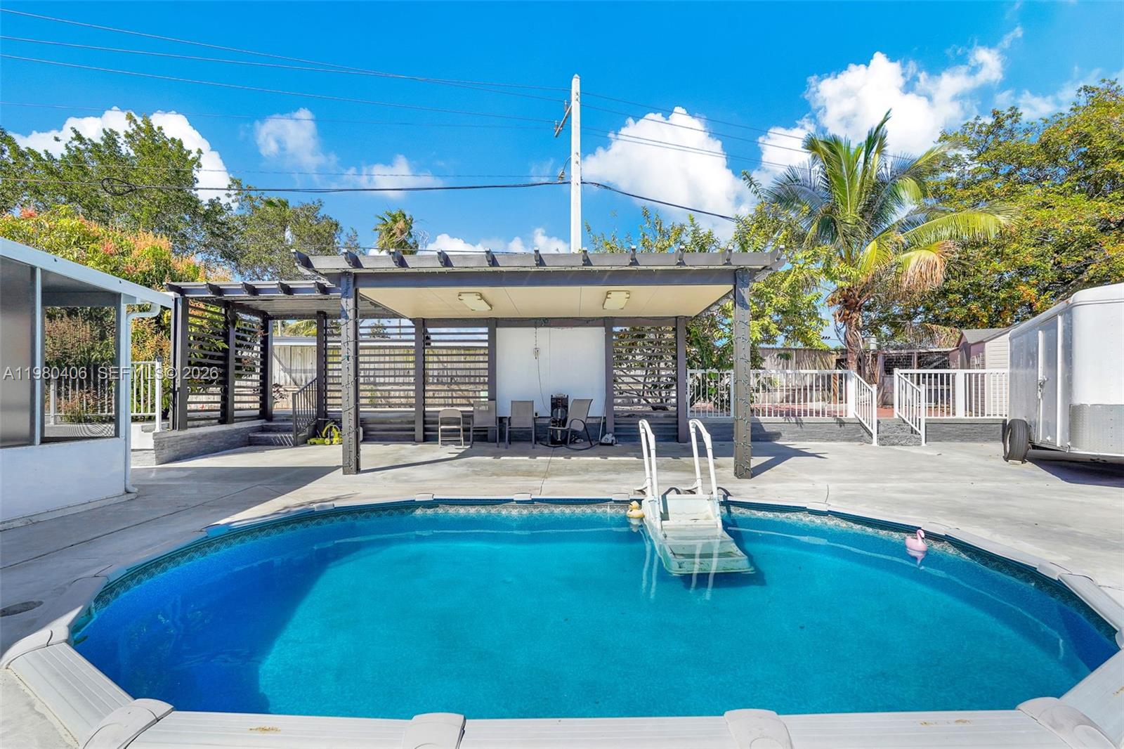 SOUTHLAND PINES - Residential