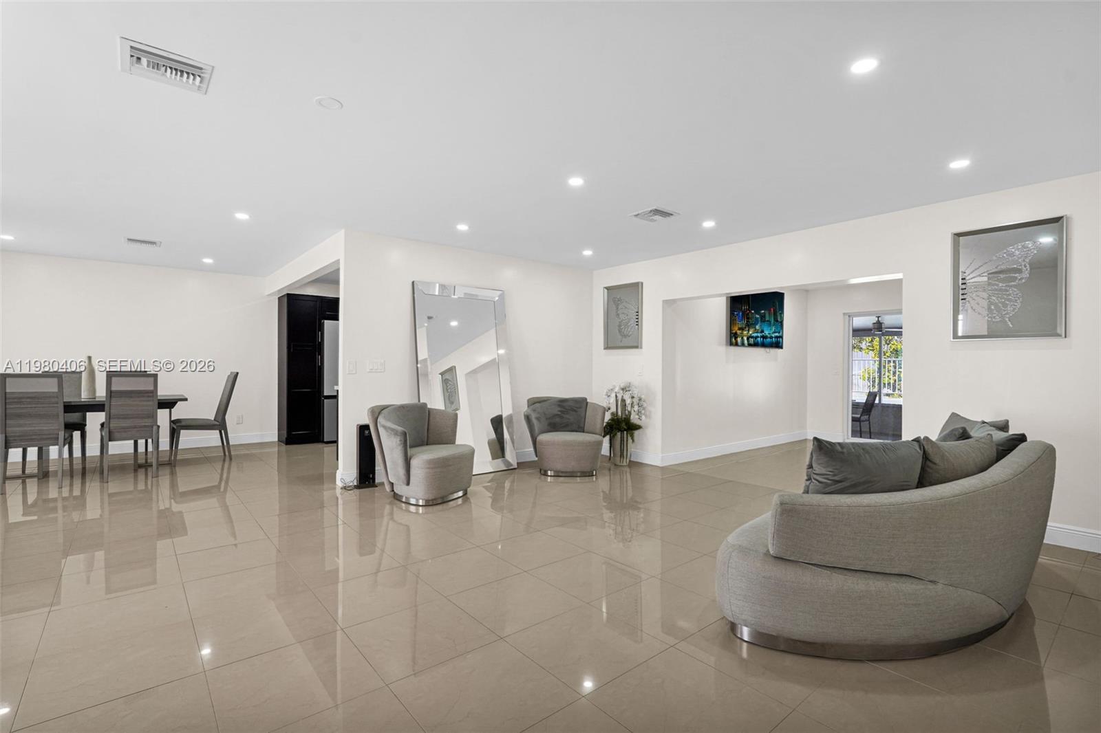 SOUTHLAND PINES - Residential