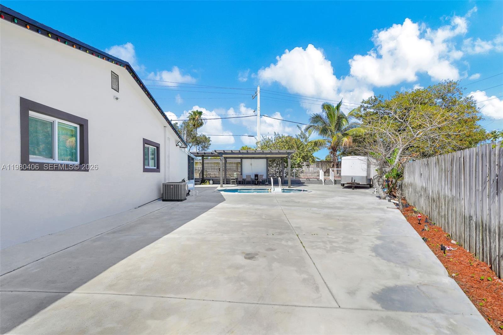 SOUTHLAND PINES - Residential