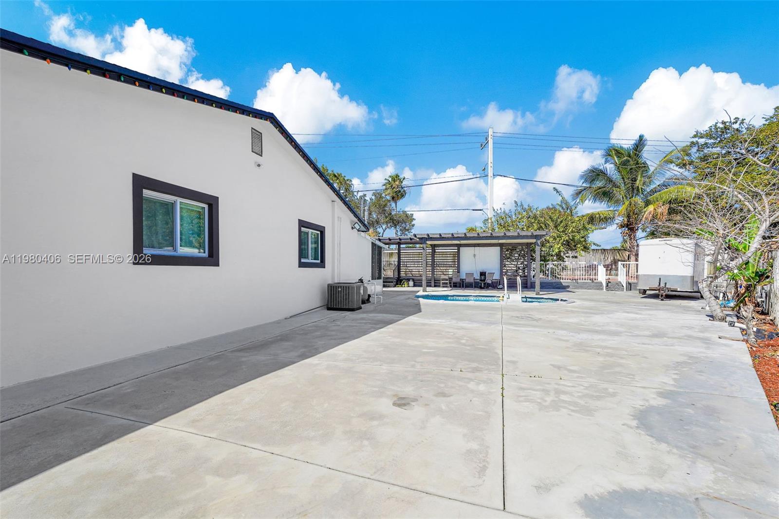 SOUTHLAND PINES - Residential