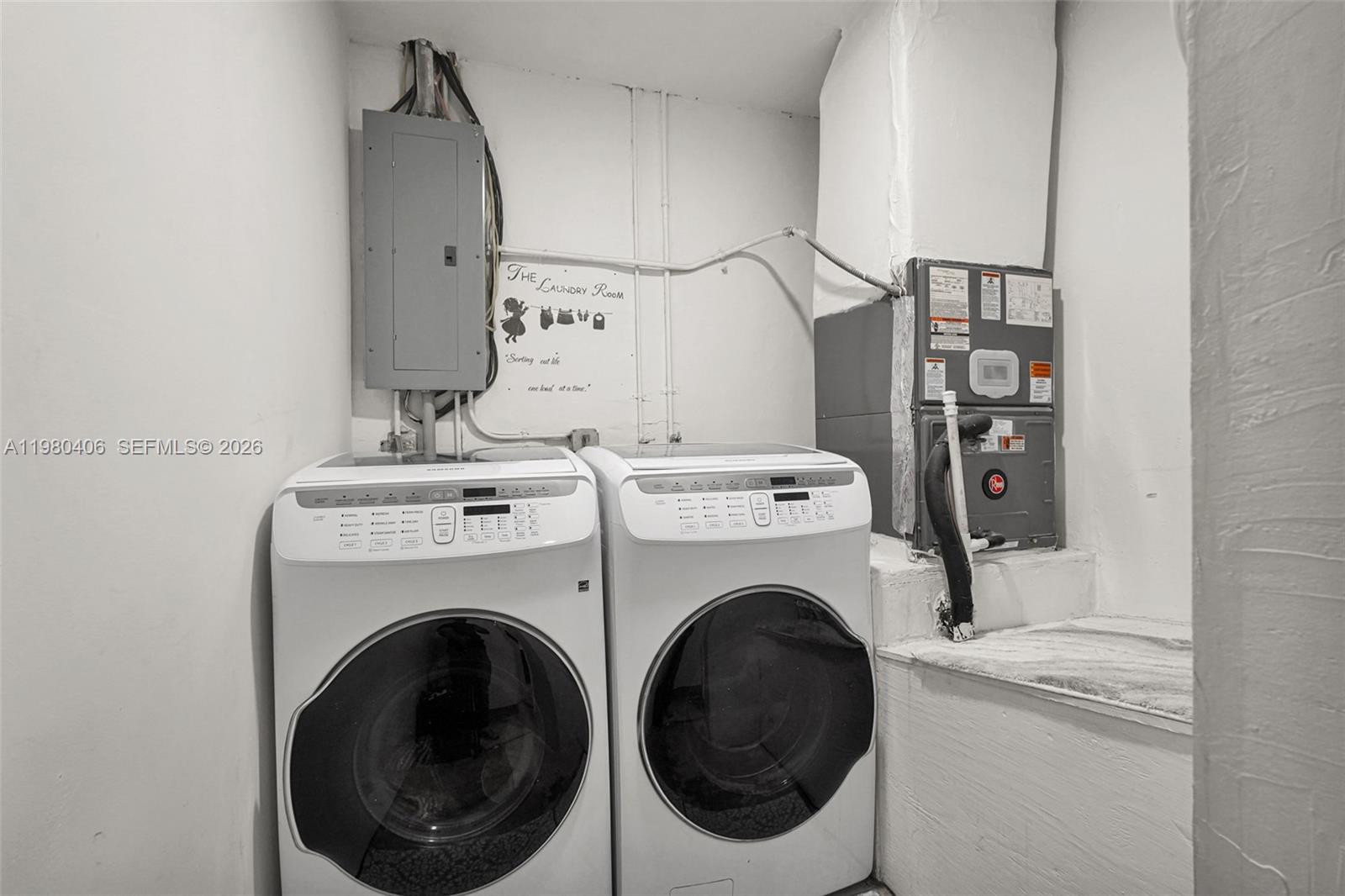 SOUTHLAND PINES - Residential