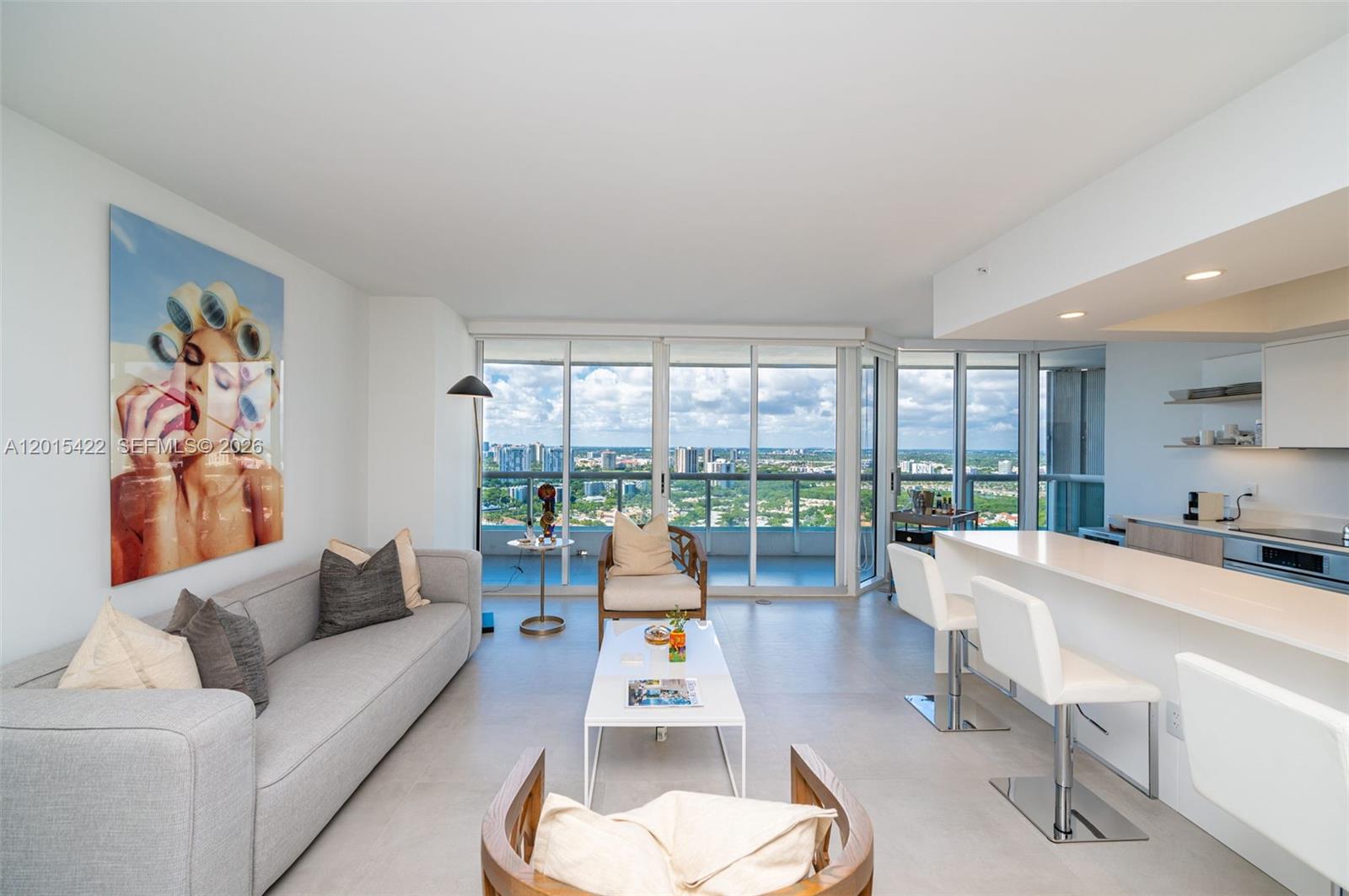 NORTH TOWER AT THE POINT - Residential