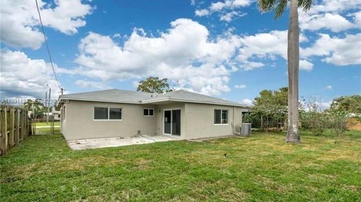 4680 NE 2nd Ave, Oakland Park, FL, 33334/$550,000 1 4680 NE 2nd Ave