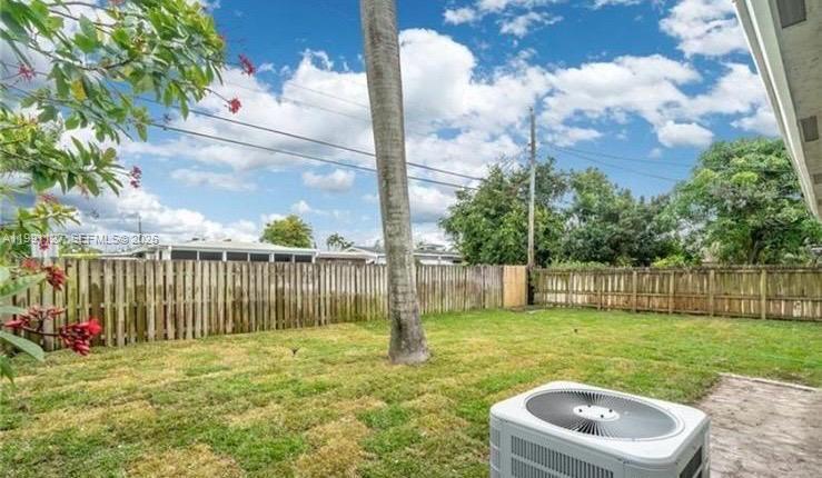 4680 NE 2nd Ave, Oakland Park, FL, 33334/$550,000 2 4680 NE 2nd Ave