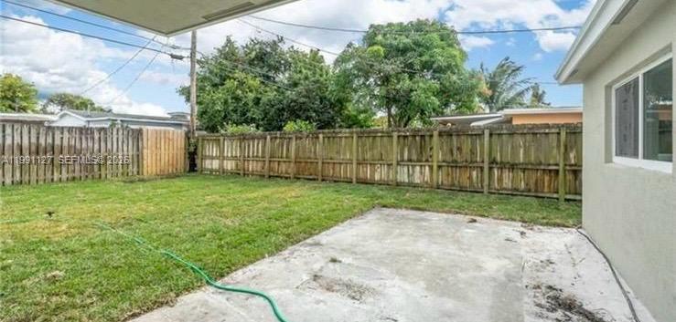 4680 NE 2nd Ave, Oakland Park, FL, 33334/$550,000 3 4680 NE 2nd Ave