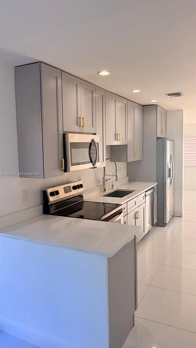 NORTH ANDREWS GARDENS 2ND - Residential