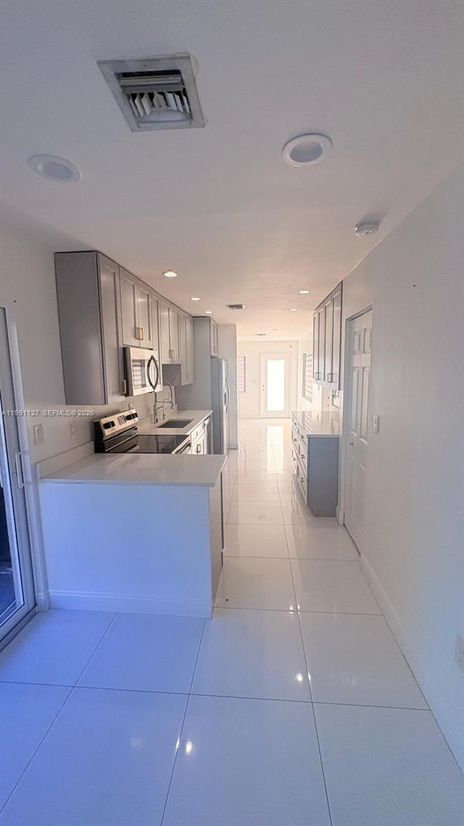 NORTH ANDREWS GARDENS 2ND - Residential