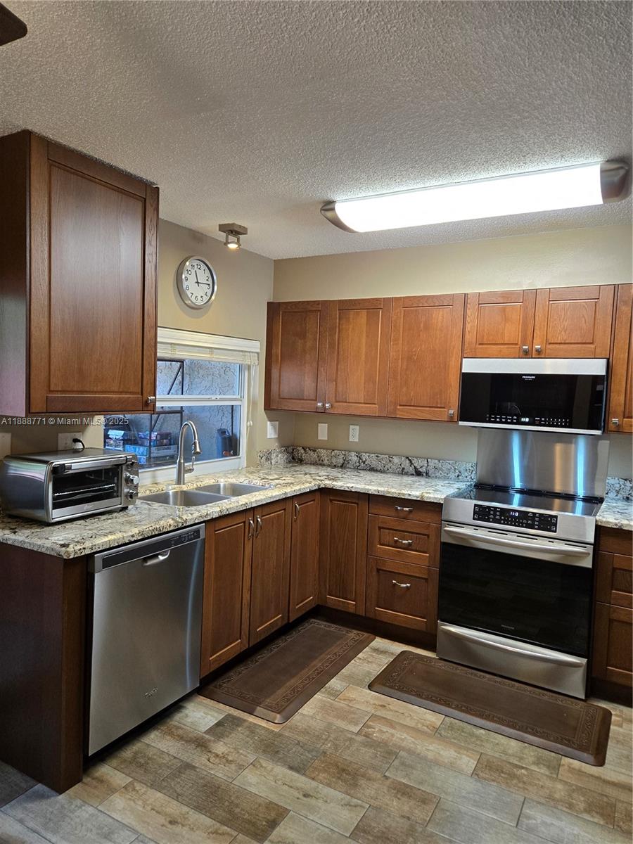 EMBARCADERO CONDO - Residential