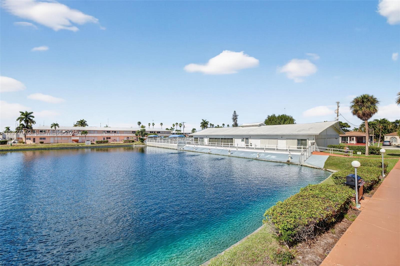 ROLEN LAKE GARDENS CO-OP - Residential