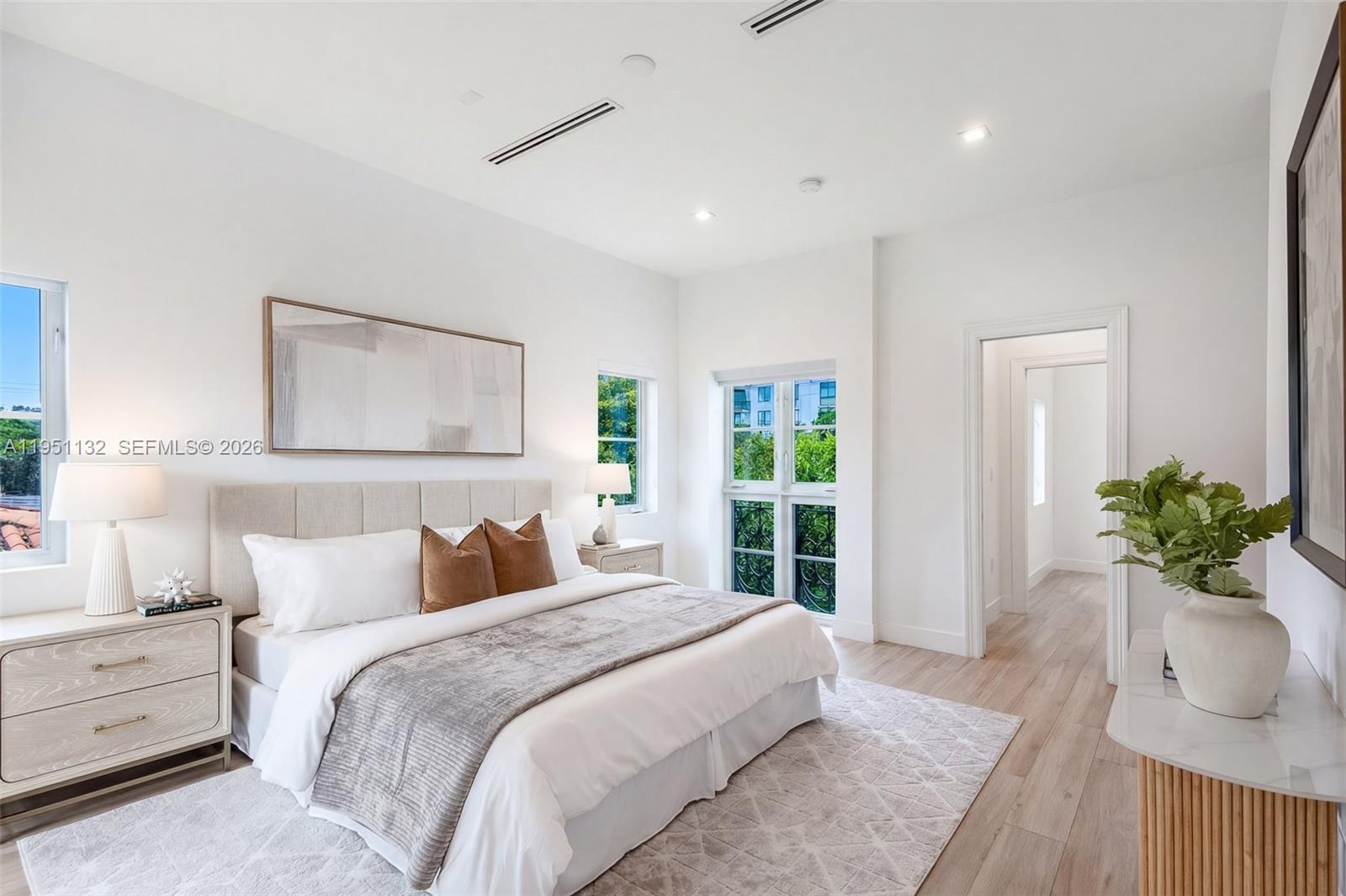 CORAL GABLES CRAFTS SEC - Residential