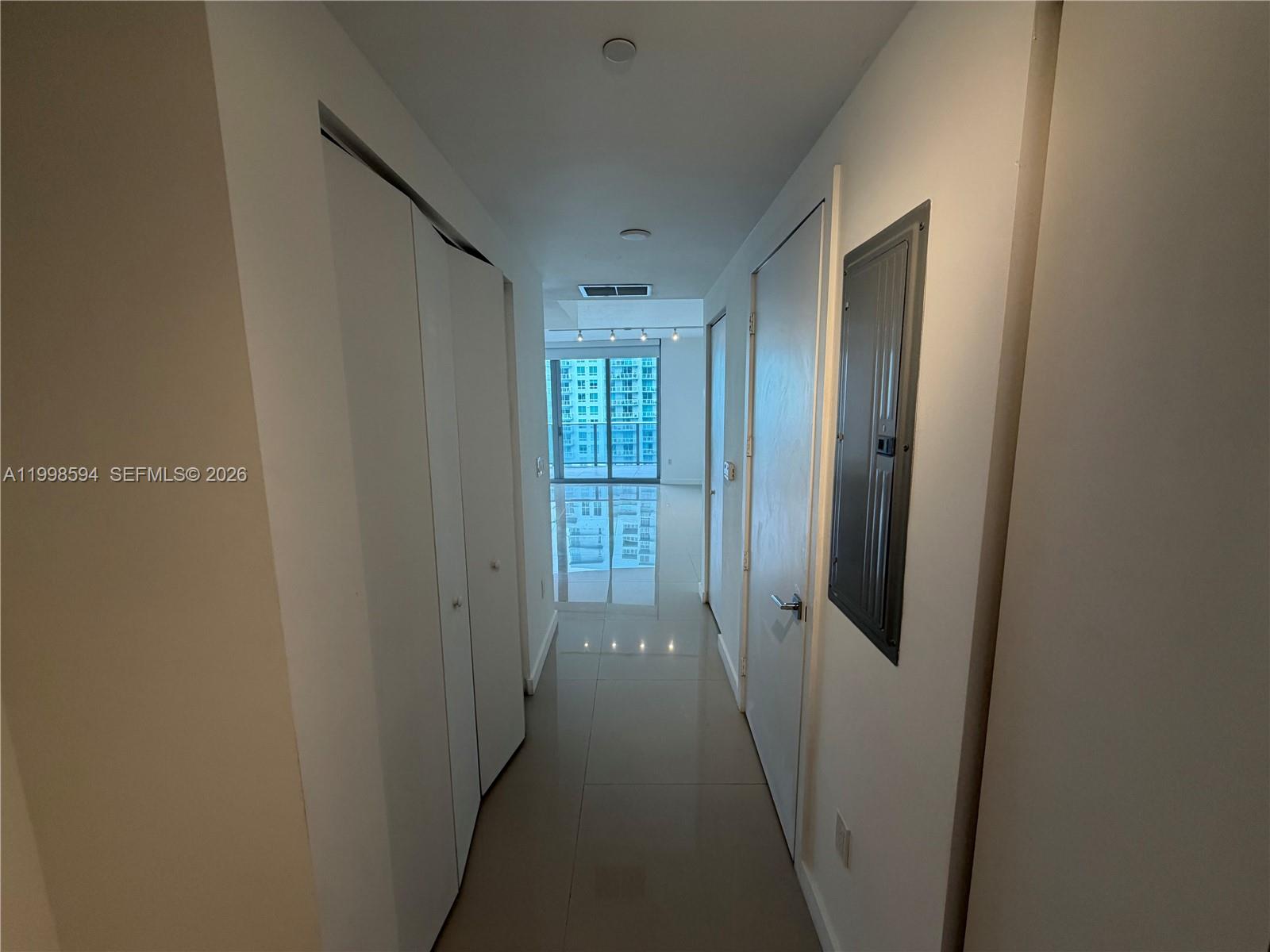 ARIA ON THE BAY CONDO - Residential Lease